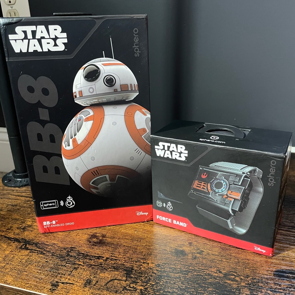 Disney Star Wars Sphero BB8 App Enabled Droid with Force Band